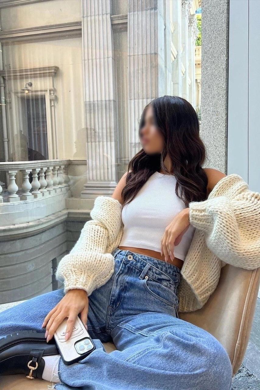 Шлюха Питера Нинель +7(981)155-42-85 метро Площадь Александра Невского